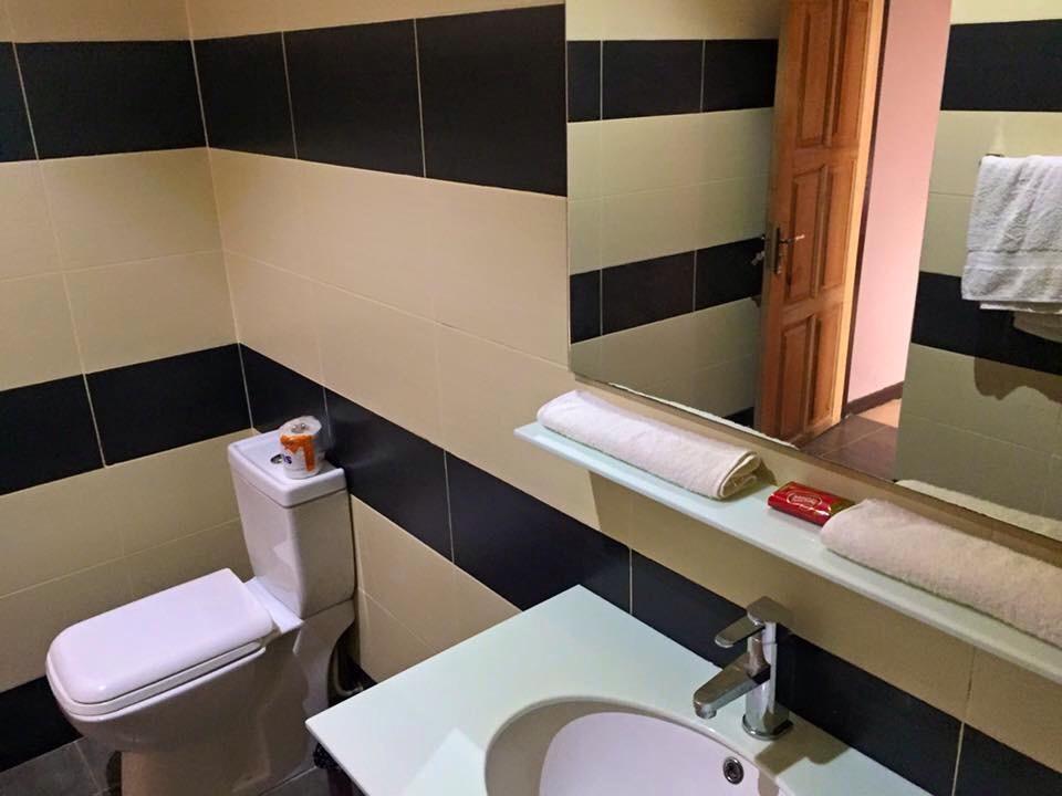 Kokodo Guest House Cape Coast Exterior photo